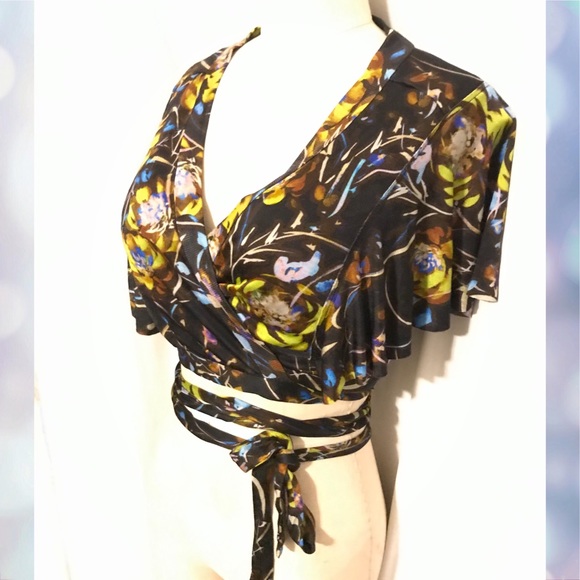 🔥Host Pick🔥New Romantics Top from Free People - Picture 2 of 8